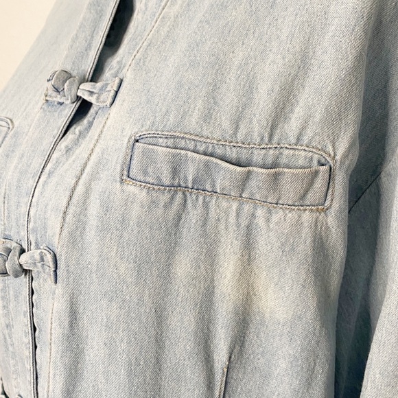 NEIMAN MARCUS CHAMBRAY JACKET SIZE MEDIUM - Picture 6 of 12